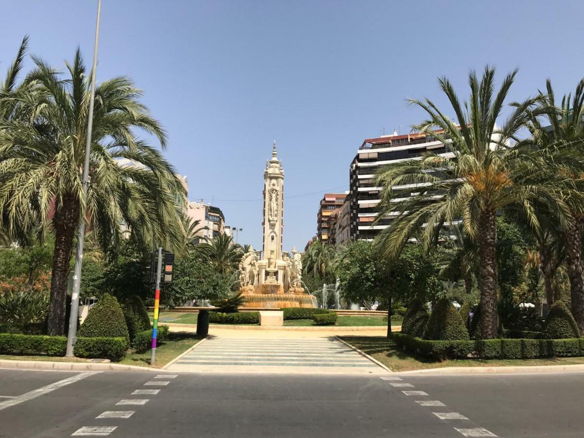 Ferienwohnung Im Zentrum Alicante Eksteriør bilde