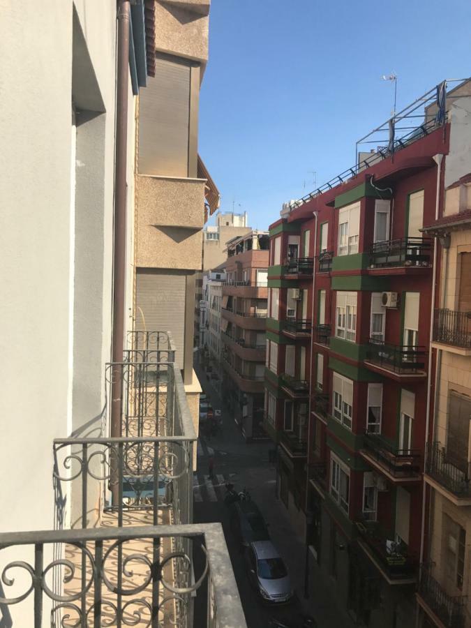 Ferienwohnung Im Zentrum Alicante Eksteriør bilde
